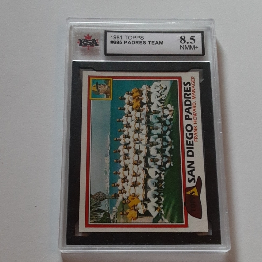 Graded 1981 Topps San Diego Padres Team Card